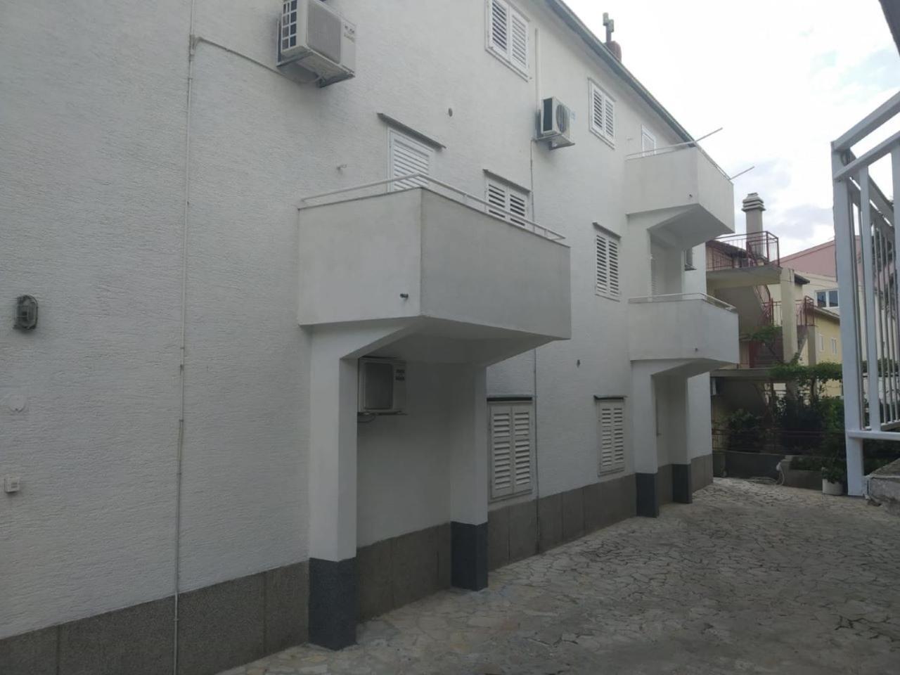 Guest House Gracijana Makarska Buitenkant foto