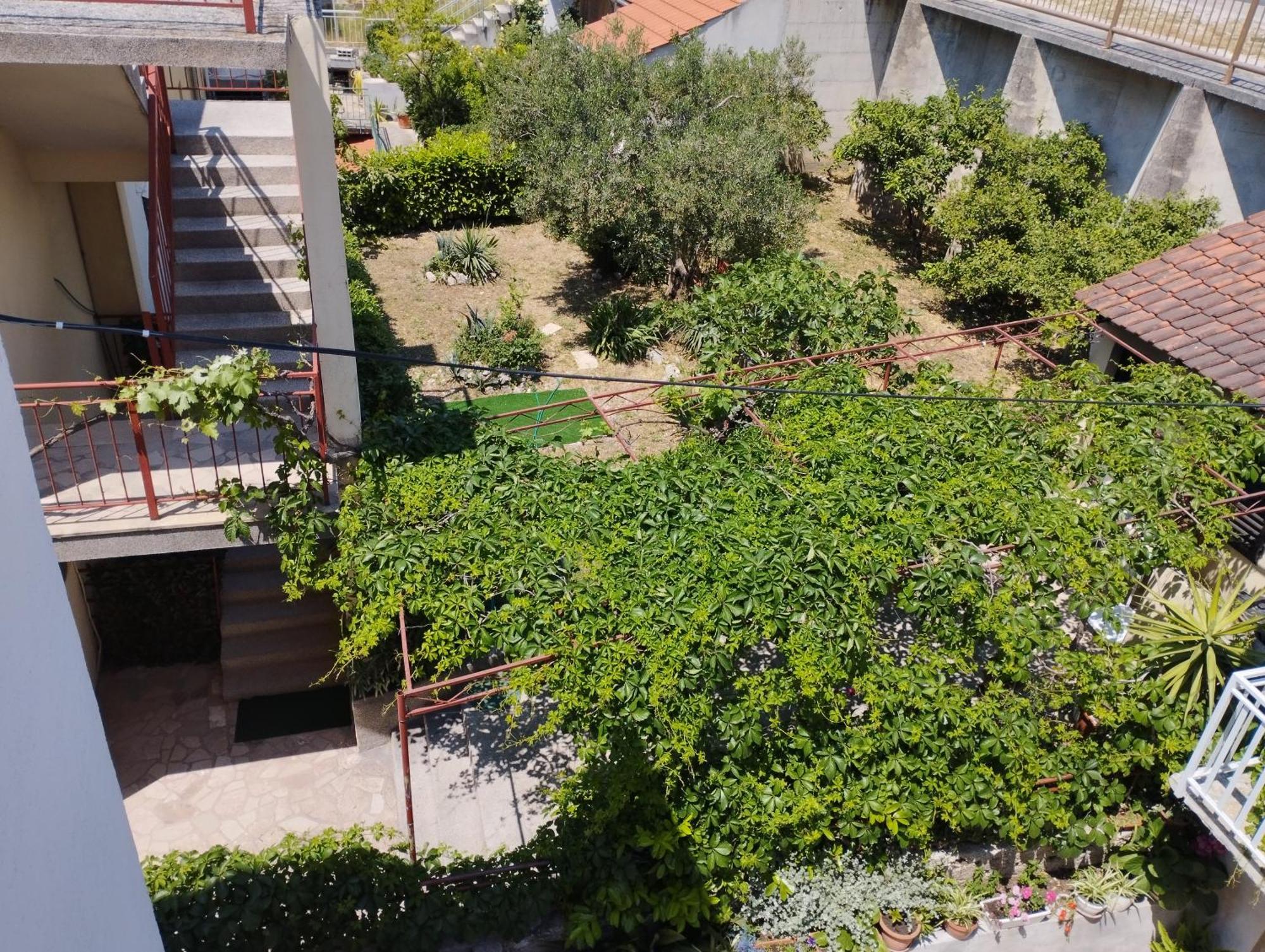 Guest House Gracijana Makarska Buitenkant foto